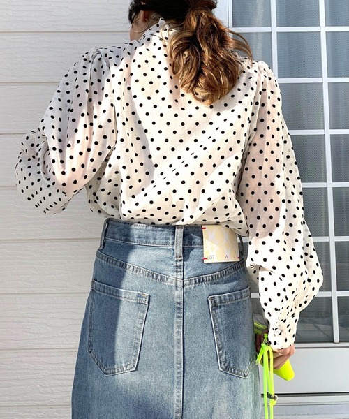 Q(キュー)の「ドットタイブラウス(シャツ/ブラウス・レディース・ブラック系/ベージュ系・MEDIUM)」の10枚目の写真