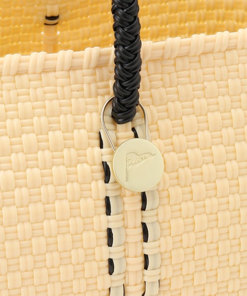 Letra(レトラ)の「【Letra for SALON】別注FLOR SHORT STYLE XS(かごバッグ・レディース・ブラック/キナリ・FREE)」の11枚目の写真