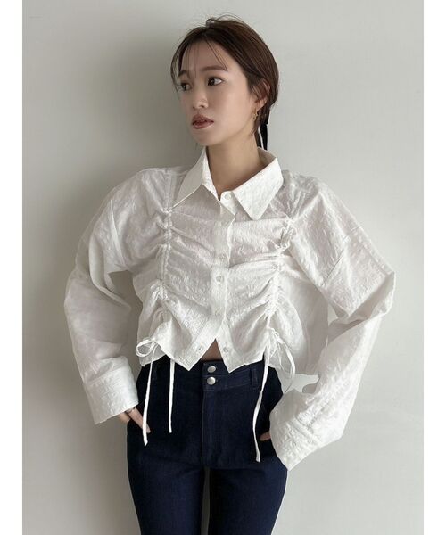 dazzlin（ダズリン）の「【WEB限定】コットンシャーリングシャツ（シャツ/ブラウス・レディース・オフホワイト/ブラック・FREE）」の4枚目の写真