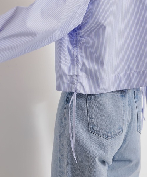 SENSE OF PLACE by URBAN RESEARCH（センスオブプレイスバイアーバンリサーチ）の「サイドシャーリングクロップドシャツ（シャツ/ブラウス・レディース・ブルー系その他/グリーン/オフホワイト・ONE）」の20枚目の写真