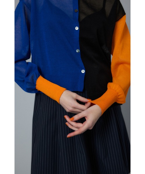 HeRIN.CYE（ヘリンドットサイ）の「Asymmetry color cardigan　アシンメトリーカラーカーディガン（カーディガン/ボレロ・レディース・ブルー/レッド/ネイビー・FREE）」の7枚目の写真