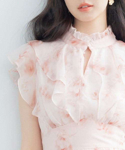 SAISON DE PAPILLON(セゾンドパピヨン)の「花柄シフォン生地ミモレ丈ワンピース(ワンピース・レディース・パープル/ブラウン/ピンク/ブラック・S/M/L)」の19枚目の写真