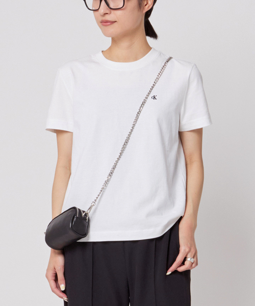 Calvin Klein（カルバン・クライン）の「【Calvin Klein / カルバン クライン】Compact CK embroidery T-sh（Tシャツ/カットソー・レディース・ホワイト/ブラック・FREE）」の2枚目の写真