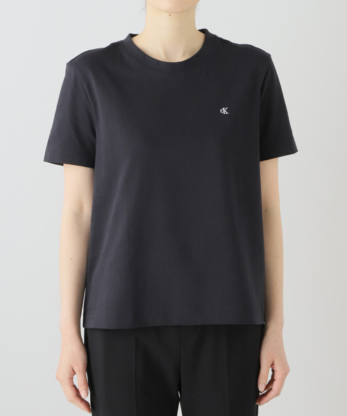 Calvin Klein（カルバン・クライン）の「【Calvin Klein / カルバン クライン】Compact CK embroidery T-sh（Tシャツ/カットソー・レディース・ホワイト/ブラック・FREE）」の18枚目の写真