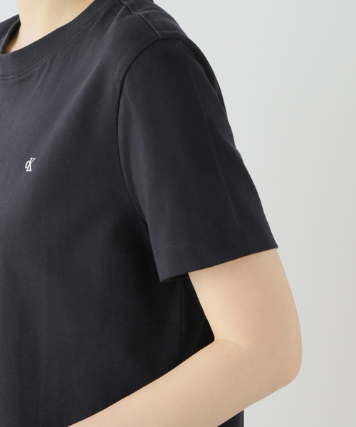 Calvin Klein（カルバン・クライン）の「【Calvin Klein / カルバン クライン】Compact CK embroidery T-sh（Tシャツ/カットソー・レディース・ホワイト/ブラック・FREE）」の13枚目の写真