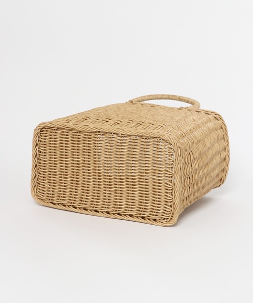 URBAN RESEARCH DOORS(アーバンリサーチドアーズ)の「UTILE ピクニッククーラーバッグ L(かごバッグ・レディース・ナチュラル・LARGE)」の6枚目の写真