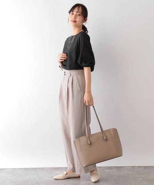 GLOBAL WORK(グローバルワーク)の「MATINEE LINE/袖シアーブラウス/106626(シャツ/ブラウス・レディース・オフホワイト/ブラック/ライトグレー・MEDIUM/LARGE)」の13枚目の写真
