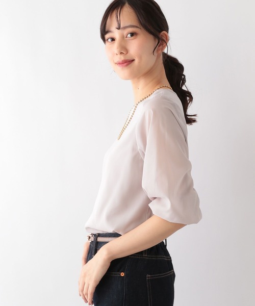 GLOBAL WORK(グローバルワーク)の「MATINEE LINE/袖シアーブラウス/106626(シャツ/ブラウス・レディース・オフホワイト/ブラック/ライトグレー・MEDIUM/LARGE)」の7枚目の写真