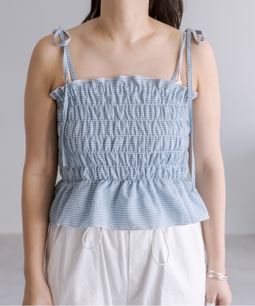 OLIVE des OLIVE(オリーブデオリーブ)の「肩リボンシャーリングビスチェ(シャツ/ブラウス・レディース・オフホワイト/ブラック/サックスブルー/ブラック系・FREE)」の9枚目の写真