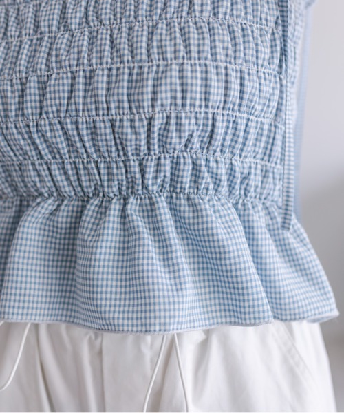 OLIVE des OLIVE(オリーブデオリーブ)の「肩リボンシャーリングビスチェ(シャツ/ブラウス・レディース・オフホワイト/ブラック/サックスブルー/ブラック系・FREE)」の8枚目の写真