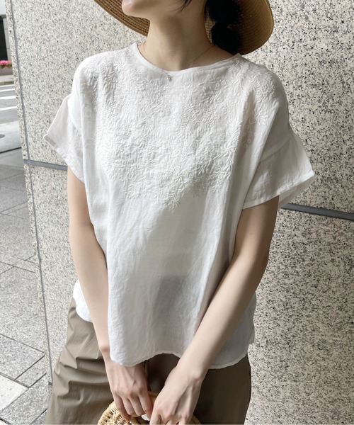 StyleSea(スタイルシー)の「【リネン混】フロント刺繍プルオーバー(Tシャツ/カットソー・レディース・ブラック/オフホワイト/グレー・FREE)」の15枚目の写真