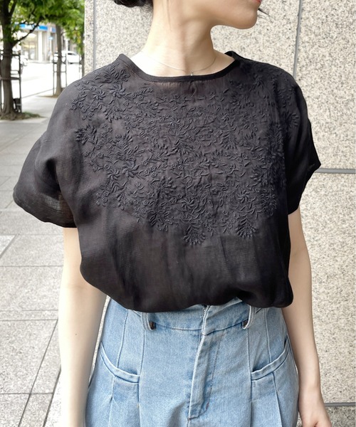 StyleSea(スタイルシー)の「【リネン混】フロント刺繍プルオーバー(Tシャツ/カットソー・レディース・ブラック/オフホワイト/グレー・FREE)」の5枚目の写真