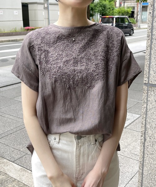 StyleSea(スタイルシー)の「【リネン混】フロント刺繍プルオーバー(Tシャツ/カットソー・レディース・ブラック/オフホワイト/グレー・FREE)」の10枚目の写真