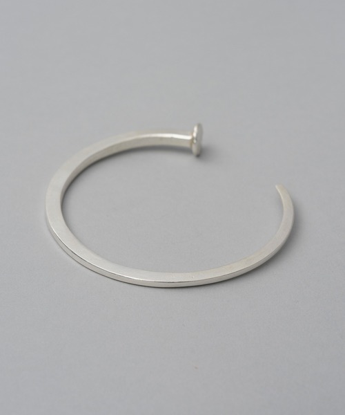 MAISON SPECIAL(メゾンスペシャル)の「《UNISEX》【Mountain People x MAISON SPECIAL】Bangle6/バングル6 【MAISON SPECIAL/メゾンスペシャル】(バングル/リストバンド・メンズ・シルバー・FREE)」の3枚目の写真