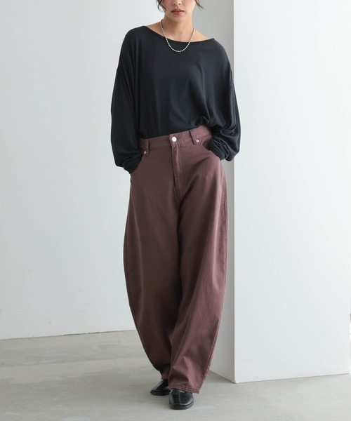 for/c（フォーシー）の「[新色追加]カーブデニムパンツ【オーガニックコットン】（デニムパンツ・レディース・ライトブルー/ブルー/ブラック/アイボリー/グレー/ベージュ/ブラウン/インディゴブルー・LL/L/M/PM/TM/PL）」の13枚目の写真