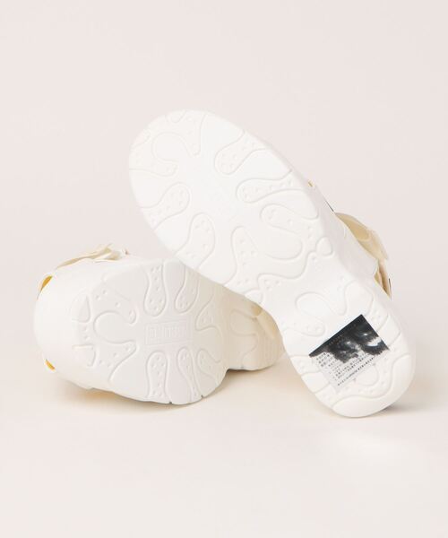 YOSUKE（ヨースケ）の「【YOSUKE】厚底スニーカーソールリボンベルトサンダル 2810135（サンダル・レディース・ブラック/ホワイト/アイボリー・24.5cm/23.0cm/24.0cm/22.5cm/23.5cm）」の5枚目の写真