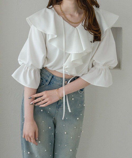 Ambre Neige(アンブルネージュ)の「drawstring volume fill blouse / ドロストボリュームフリルブラウス(シャツ/ブラウス・レディース・チャコールグレー/オフホワイト/ライトブルー・FREE)」の9枚目の写真