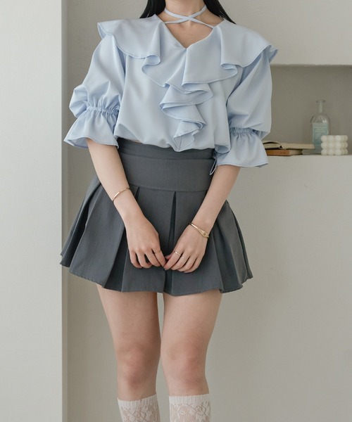 Ambre Neige(アンブルネージュ)の「drawstring volume fill blouse / ドロストボリュームフリルブラウス(シャツ/ブラウス・レディース・チャコールグレー/オフホワイト/ライトブルー・FREE)」の22枚目の写真