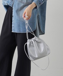 PUAL CE CIN | フェイクレザー巾着バッグ(ショルダーバッグ)
