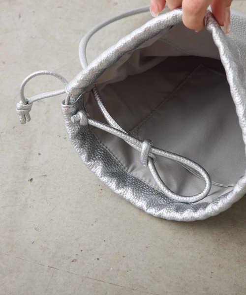 PUAL CE CIN(ピュアルセシン)の「巾着バッグ(ショルダーバッグ・レディース・ブラック/シルバー・FREE)」の12枚目の写真