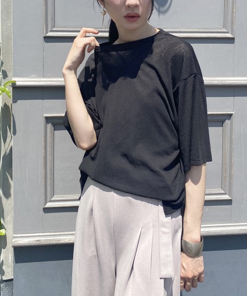 NICOLE white（ニコルホワイト）の「シアースラブ5分袖TEE（Tシャツ/カットソー・レディース・ブラック/グレー/チャコール/イエロー・FREE）」の2枚目の写真