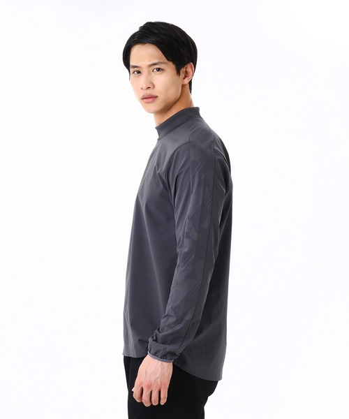 NEW BALANCE(ニューバランス)の「Black Out Collection ストレッチウーブンピステトップ(その他トップス・メンズ・ブラック/チャコールグレー・SMALL/MEDIUM/LARGE/X-LARGE/XX-LARGE/XXX-LARGE)」の9枚目の写真