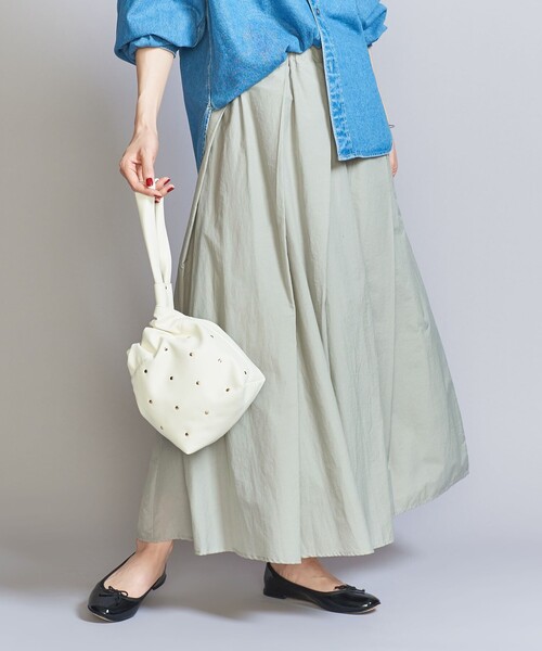 BEAUTY&YOUTH UNITED ARROWS（ビューティーアンドユースユナイテッドアローズ）の「【WEB限定】ナイロンコットン タックギャザースカート -ウォッシャブル-（スカート・レディース・ダークグレー/ライトグレー/ブラック・FREE）」の3枚目の写真