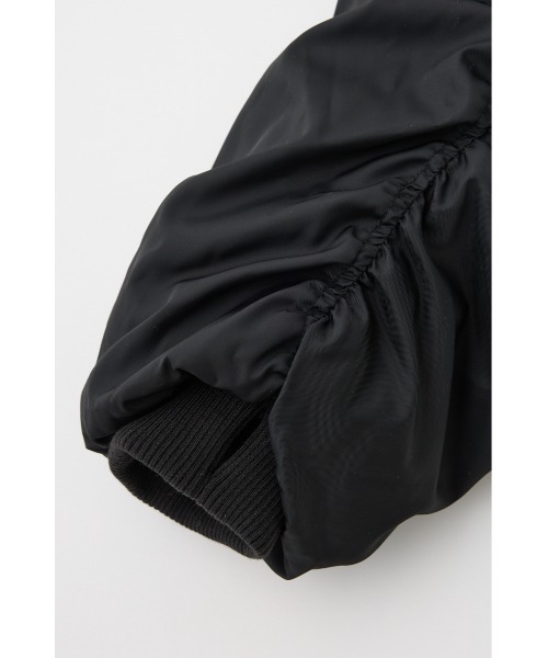 AZUL by moussy（アズールバイマウジー）の「サムホールショートMA-1（MA-1・レディース・カーキ/ブラック/アイボリー・FREE）」の18枚目の写真