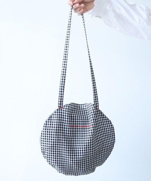 bulle de savon(ビュルデサボン)の「△ロゴ まるバッグ(ショルダーバッグ・レディース・キナリ/その他1/その他2/レッド・FREE)」の4枚目の写真