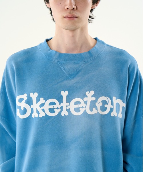DISCOVERED（ディスカバード）の「DISCOVERED SUNBURN SKELTON SWEAT（スウェット・メンズ・グリーン/チャコールグレー/ブルー・1/3）」の6枚目の写真