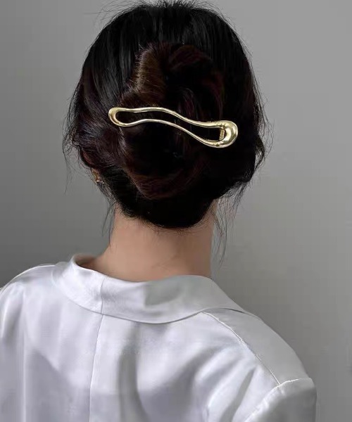 E&C closet…（イーアンドシークローゼット）の「メタルヘアクリップ（バレッタ/ヘアクリップ・レディース・ゴールド/シルバー・FREE）」の2枚目の写真