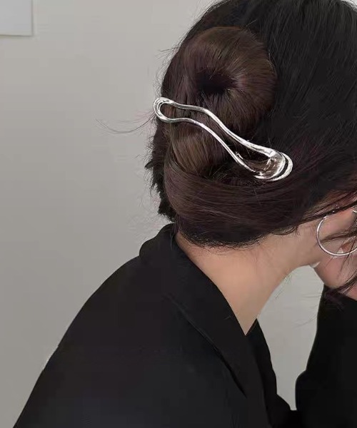 E&C closet…（イーアンドシークローゼット）の「メタルヘアクリップ（バレッタ/ヘアクリップ・レディース・ゴールド/シルバー・FREE）」の10枚目の写真