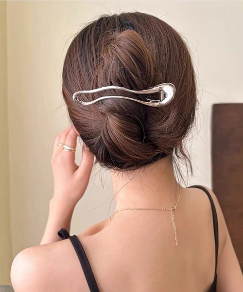 E&C closet…（イーアンドシークローゼット）の「メタルヘアクリップ（バレッタ/ヘアクリップ・レディース・ゴールド/シルバー・FREE）」の13枚目の写真
