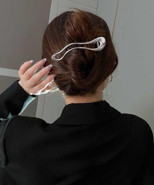 E&C closet…（イーアンドシークローゼット）の「メタルヘアクリップ（バレッタ/ヘアクリップ・レディース・ゴールド/シルバー・FREE）」の17枚目の写真