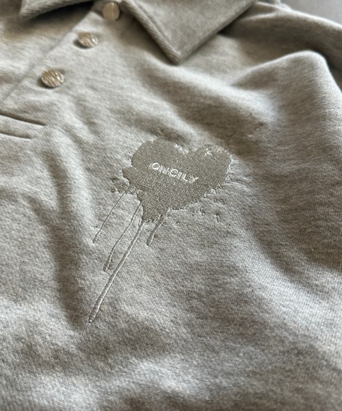 ONCILY（オンシェリー）の「SILVER BUTTON SWEAT POLO SHIRT / シルバーボタンスウェットポロシャツ（スウェット・メンズ・ブラック/グレー・LARGE/MEDIUM/SMALL）」の17枚目の写真