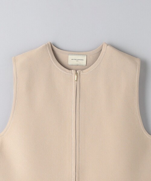 UNITED ARROWS(ユナイテッドアローズ)の「フェイク ファー コンビ ベスト(ベスト・レディース・ブラック/ベージュ・FREE)」の15枚目の写真