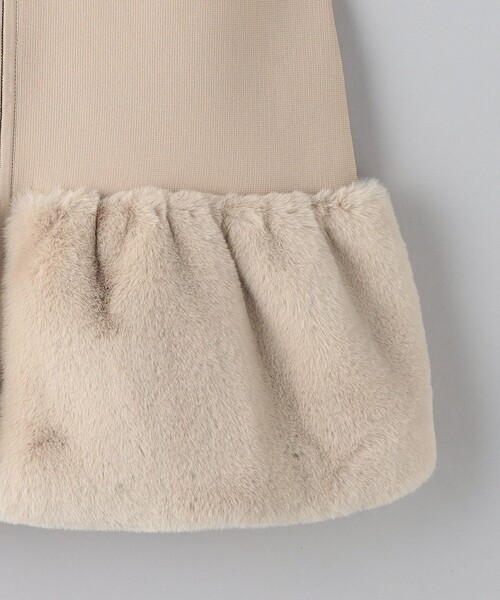 UNITED ARROWS(ユナイテッドアローズ)の「フェイク ファー コンビ ベスト(ベスト・レディース・ブラック/ベージュ・FREE)」の17枚目の写真