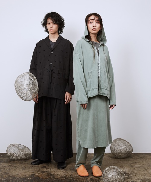 Dulcamara（ドゥルカマラ）の「ピグメントジャージーホックパーカー（パーカー・レディース・グリーン/ベージュ/ブラック・0/1）」の5枚目の写真