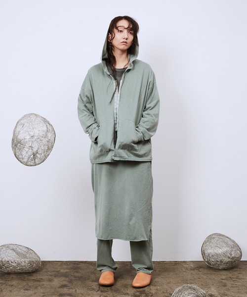 Dulcamara（ドゥルカマラ）の「ピグメントジャージーホックパーカー（パーカー・レディース・グリーン/ベージュ/ブラック・0/1）」の7枚目の写真