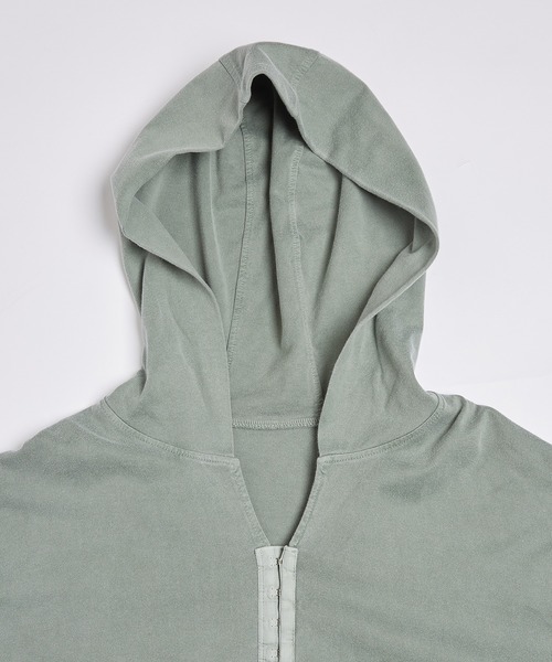 Dulcamara（ドゥルカマラ）の「ピグメントジャージーホックパーカー（パーカー・レディース・グリーン/ベージュ/ブラック・0/1）」の22枚目の写真