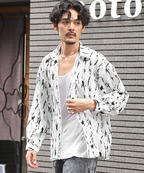 総柄レギュラーカラー長袖シャツ（シャツ/ブラウス）｜LUXSTYLE（ラグスタイル）