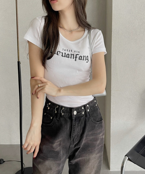 Ada.(エイダ)の「レタリングデザイン ロゴ 半袖Tシャツ(Tシャツ/カットソー・レディース・ブラック/ホワイト・FREE)」の15枚目の写真