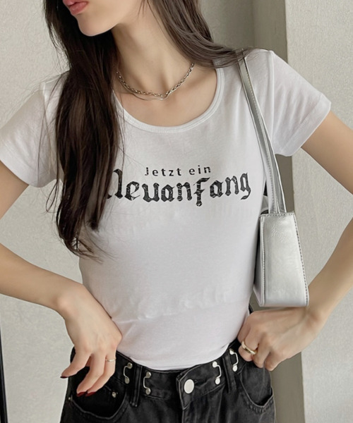 Ada.(エイダ)の「レタリングデザイン ロゴ 半袖Tシャツ(Tシャツ/カットソー・レディース・ブラック/ホワイト・FREE)」の14枚目の写真