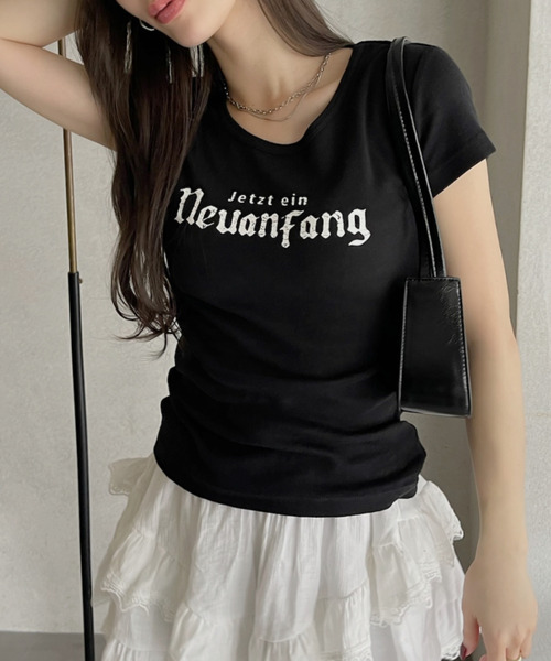 Ada.(エイダ)の「レタリングデザイン ロゴ 半袖Tシャツ(Tシャツ/カットソー・レディース・ブラック/ホワイト・FREE)」の12枚目の写真