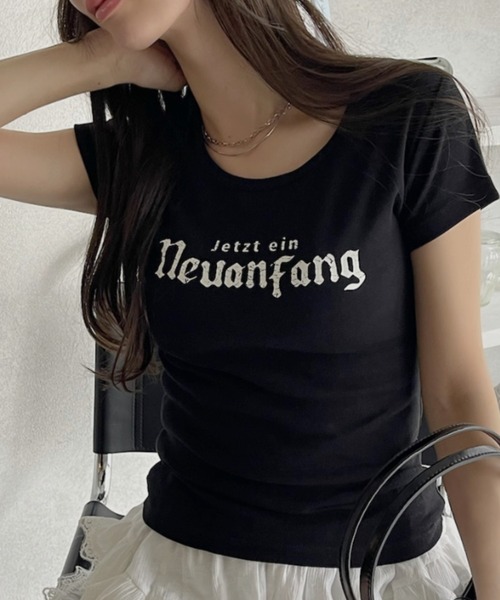 Ada.(エイダ)の「レタリングデザイン ロゴ 半袖Tシャツ(Tシャツ/カットソー・レディース・ブラック/ホワイト・FREE)」の5枚目の写真