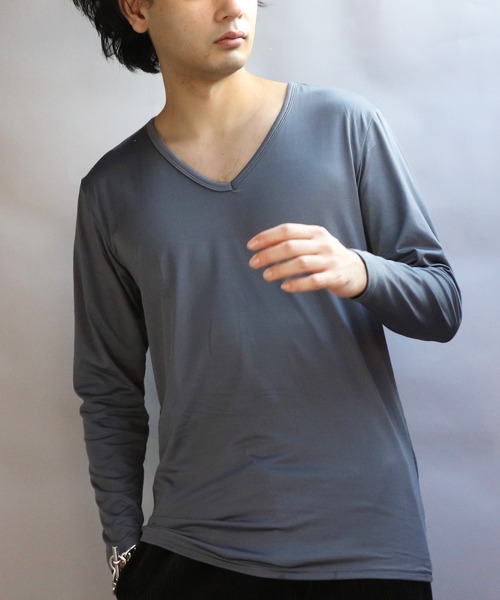 8(eight)(エイト)の「裏起毛ストレッチVネックロンT(Tシャツ/カットソー・メンズ・ネイビー/ブラック/ホワイト/チャコールグレー・SMALL/MEDIUM/X-LARGE/LARGE)」の3枚目の写真