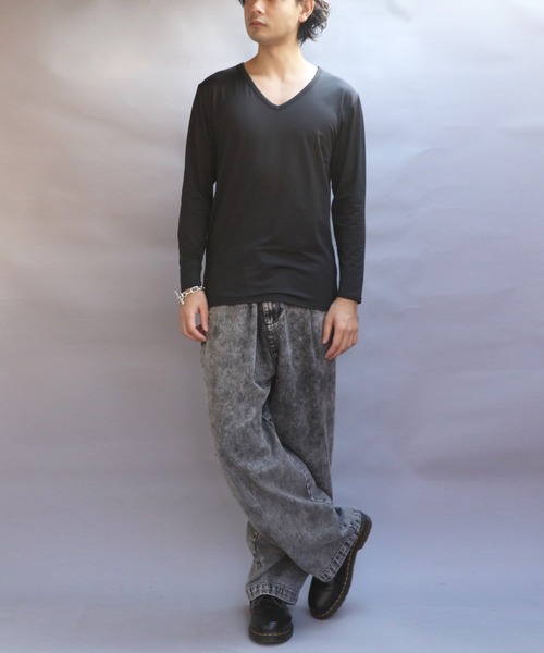 8(eight)(エイト)の「裏起毛ストレッチVネックロンT(Tシャツ/カットソー・メンズ・ネイビー/ブラック/ホワイト/チャコールグレー・SMALL/MEDIUM/X-LARGE/LARGE)」の15枚目の写真
