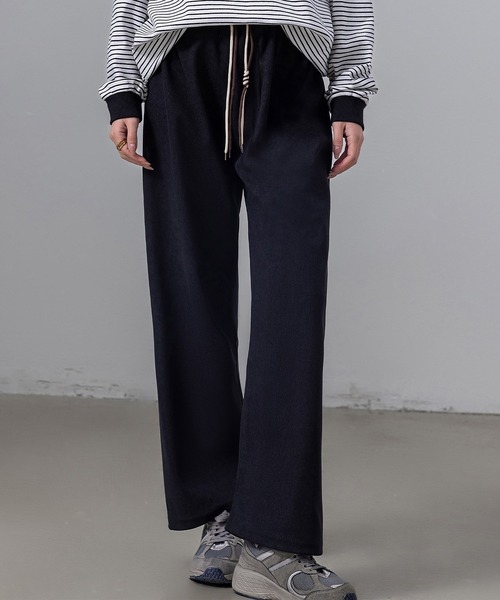 DAY CLOSET(デイ クローゼット)の「【サイズ調整可能な差し色紐付き】ノームコアコーデュロイセミワイドストレートパンツ レディース(その他パンツ・レディース・ベージュ/ブラウン/ダークグレー/オフホワイト/ブラック/ピンク/アイボリー・FREE)」の22枚目の写真