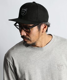 The DUFFER of ST.GEORGE | 〔BLACK LABEL〕FOOTBALL EMBLEM FLAT VISOR CAP ：フットボールエンブレム フラットバイザー キャップ(キャップ)