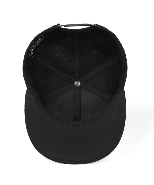 The DUFFER of ST.GEORGE(ザダファーオブセントジョージ)の「〔BLACK LABEL〕FOOTBALL EMBLEM FLAT VISOR CAP :フットボールエンブレム フラットバイザー キャップ(キャップ・メンズ・ブラック・F)」の5枚目の写真